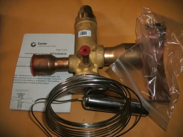 067N2406 Carrier Thermal Expansion Valve (TXV)